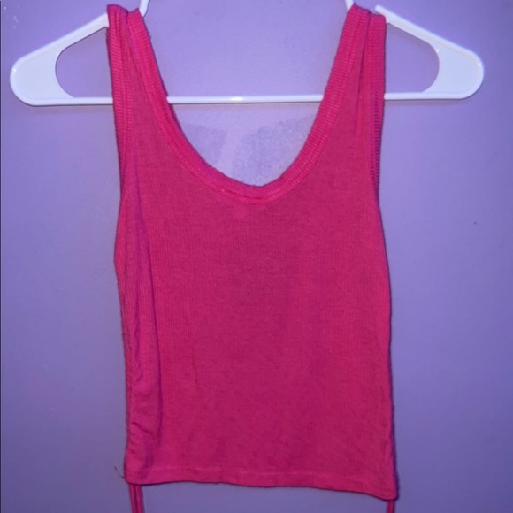 Pink top - Picture 2 of 2